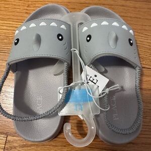 The Children's Place Gray Shark Slide Sandals